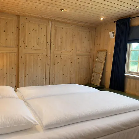 Secluded And Peaceful In With Sauna *